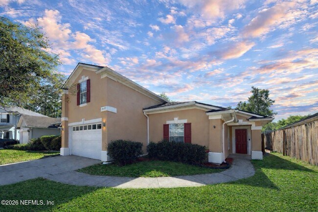 Building Photo - 2472 Willowbend Dr