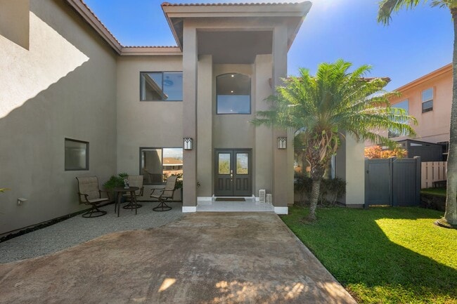 Building Photo - Luxury Living in Kahana Ridge