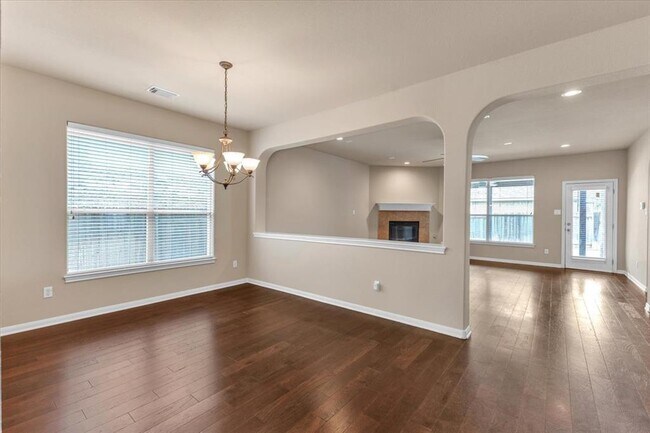 Building Photo - 3504 Dolomite Trail