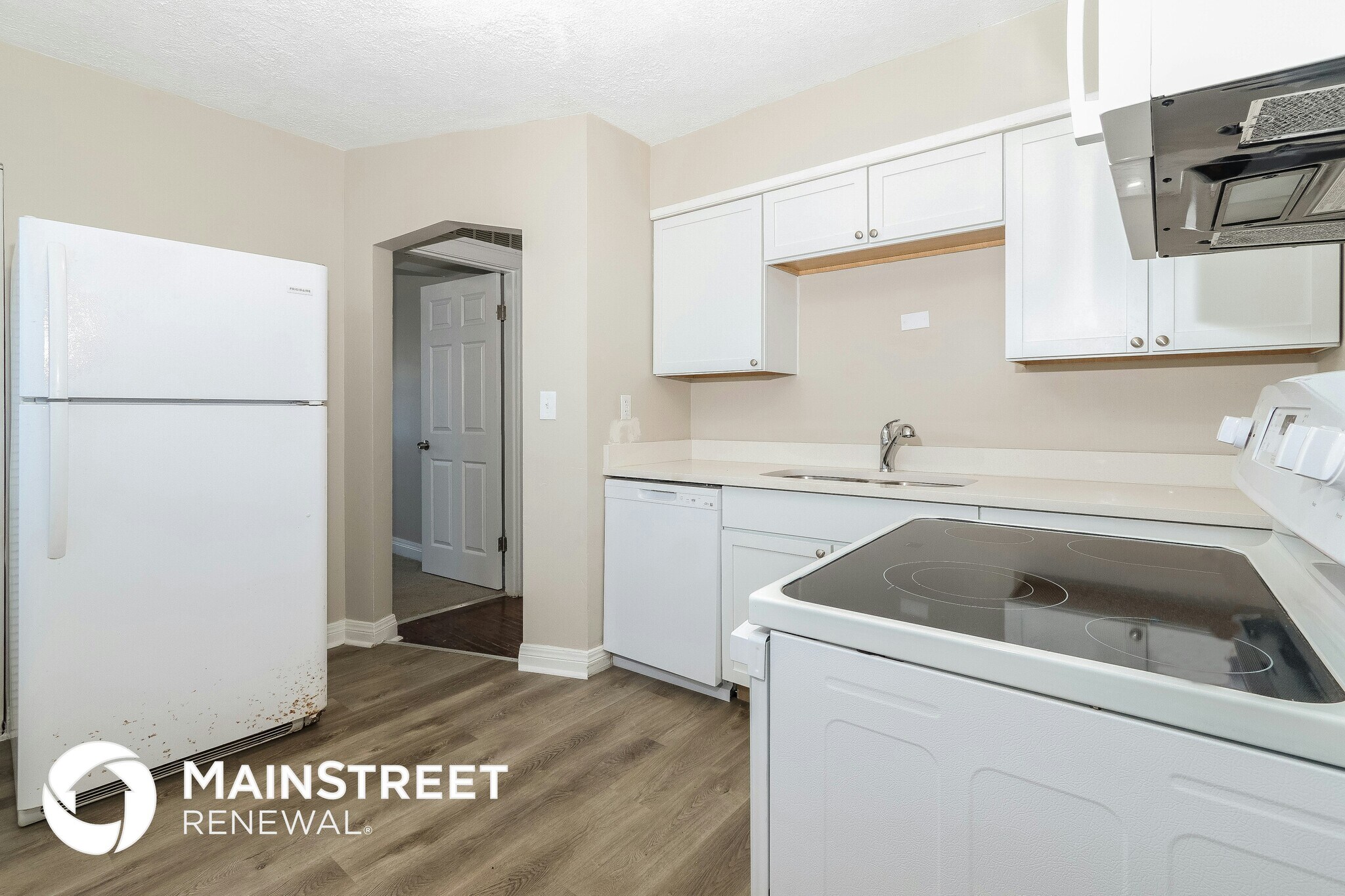 Building Photo - 2112 McCloskey Ave