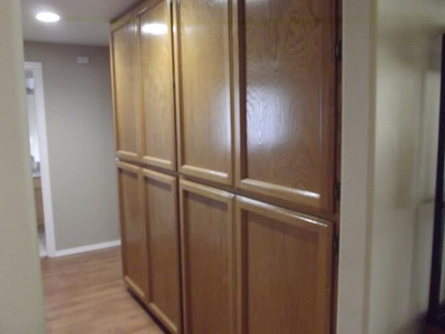 Building Photo - NIce Home