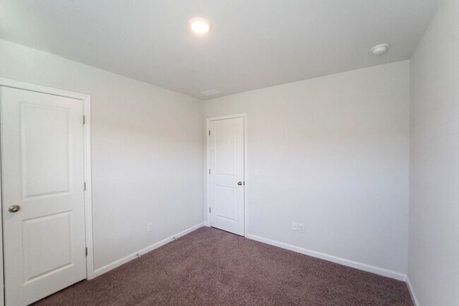 Building Photo - Available Now!