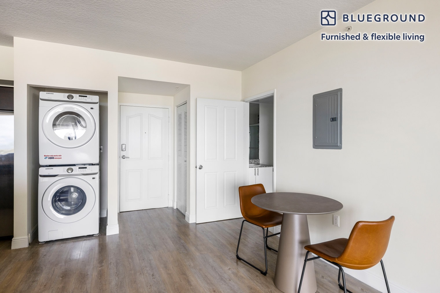 Building Photo - 987 SW 37th Ave