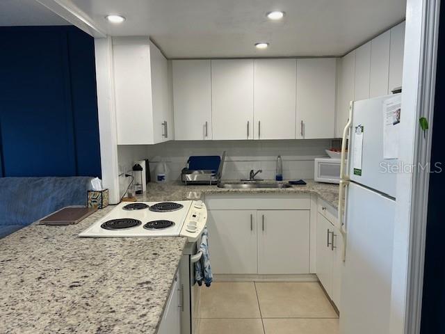 Building Photo - 880 Mandalay Ave