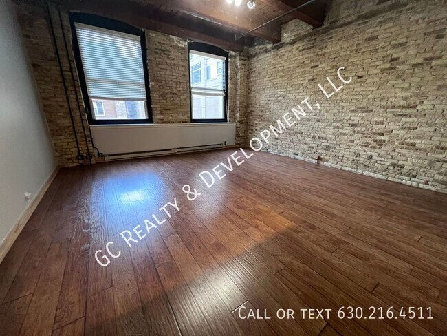 Building Photo - 540 N Lake Shore Dr
