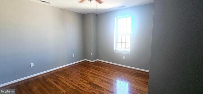 Building Photo - 362 W Ritner St