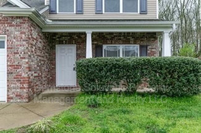 Building Photo - 6017 Chickadee Cir