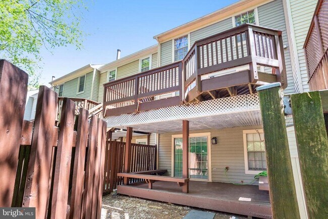 Building Photo - 4546 Little River Run Dr