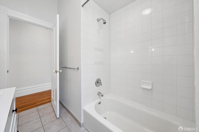 Building Photo - 2250 Webster St