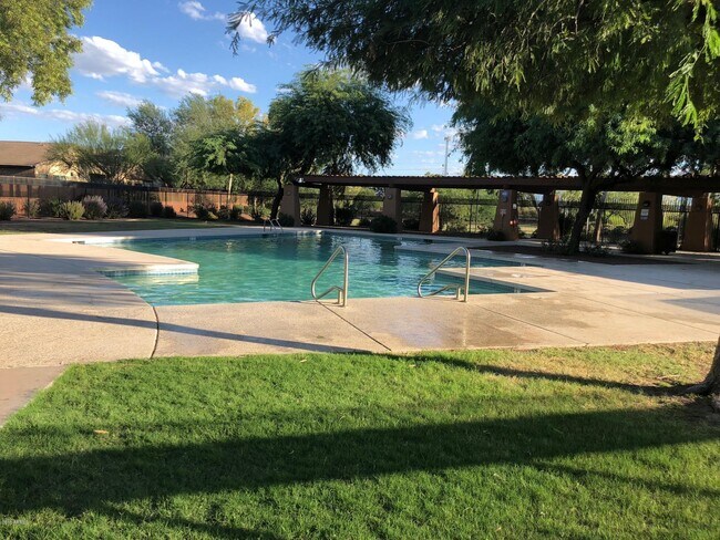 Building Photo - 11880 W Kinderman Dr