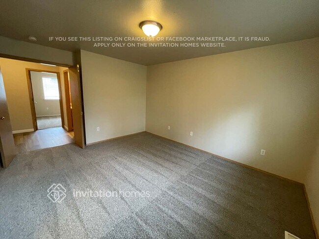 Building Photo - 1315 187th St Ct E