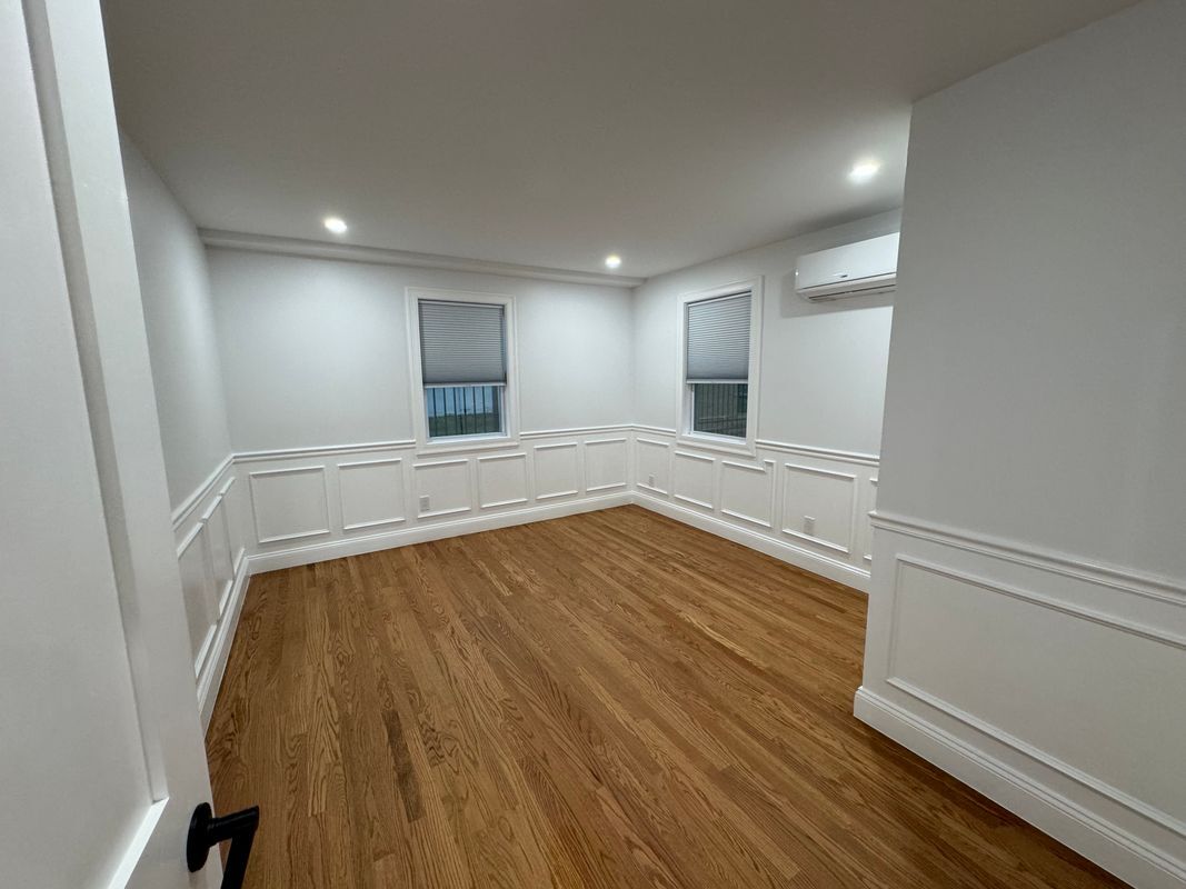 Building Photo - 535 Hancock St