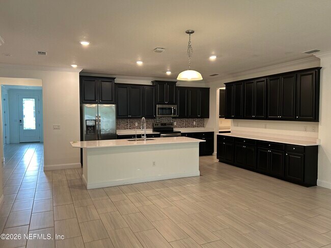 Building Photo - 10804 John Randolph Dr