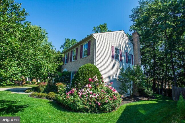 Building Photo - 9012 Penn Manor Ct