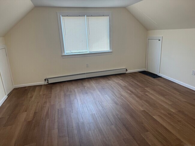 Building Photo - 174 Pixlee Pl