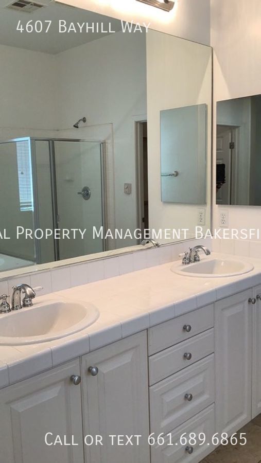 Building Photo - 4607 Bayhill Way