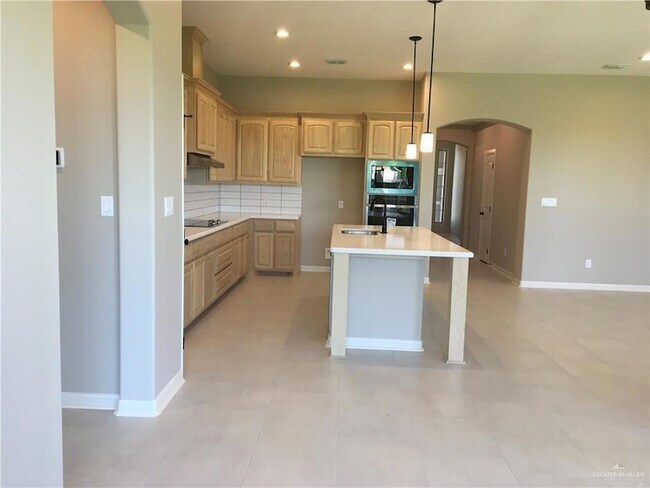 Building Photo - 14119 Mylie Way