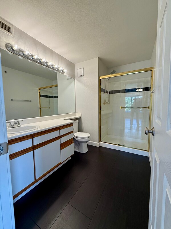 Building Photo - 33 S Boulder Cir
