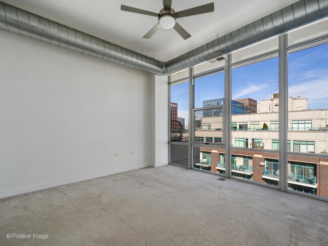 Building Photo - 901 W Madison St