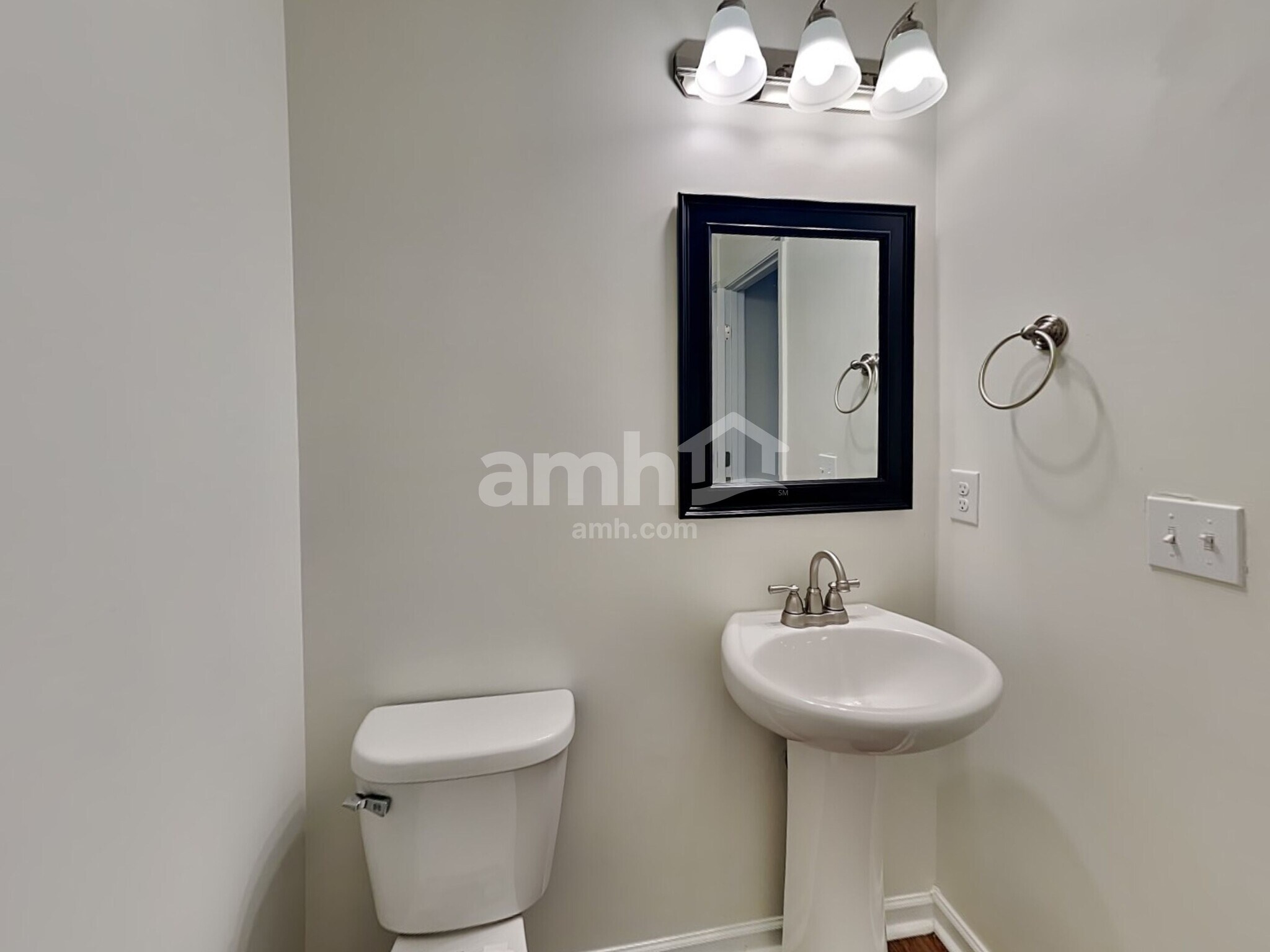 Building Photo - 155 Slaters Drive