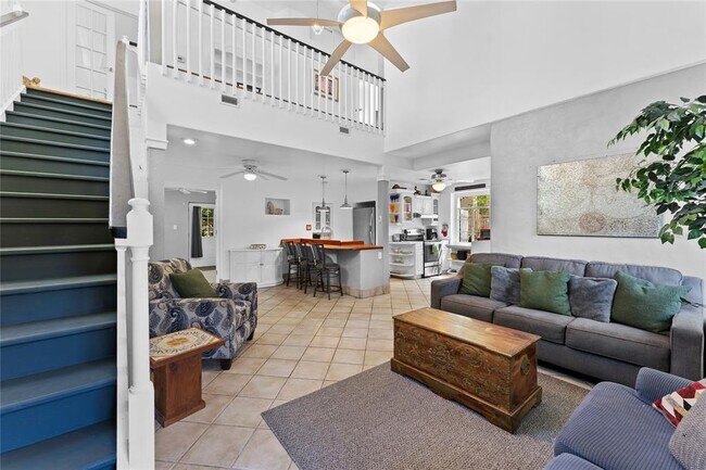 Building Photo - 515 Crystal Beach Ave