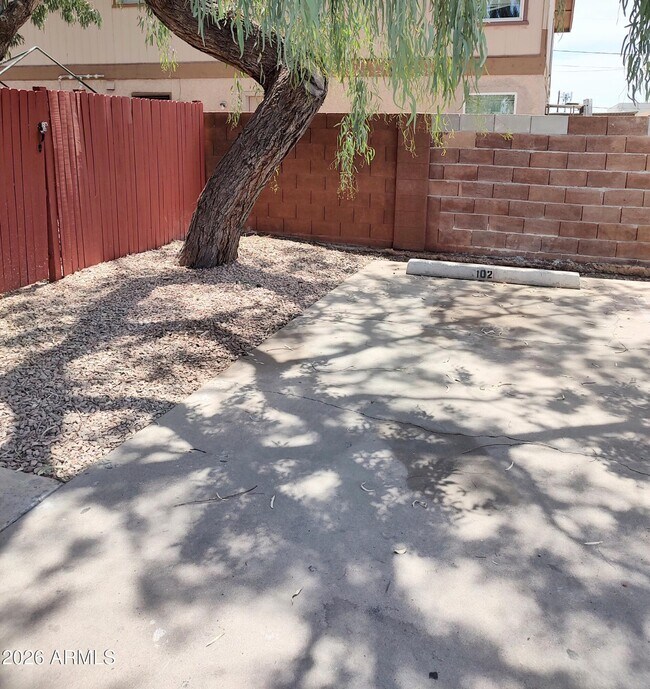 Building Photo - 317 S Stapley Dr