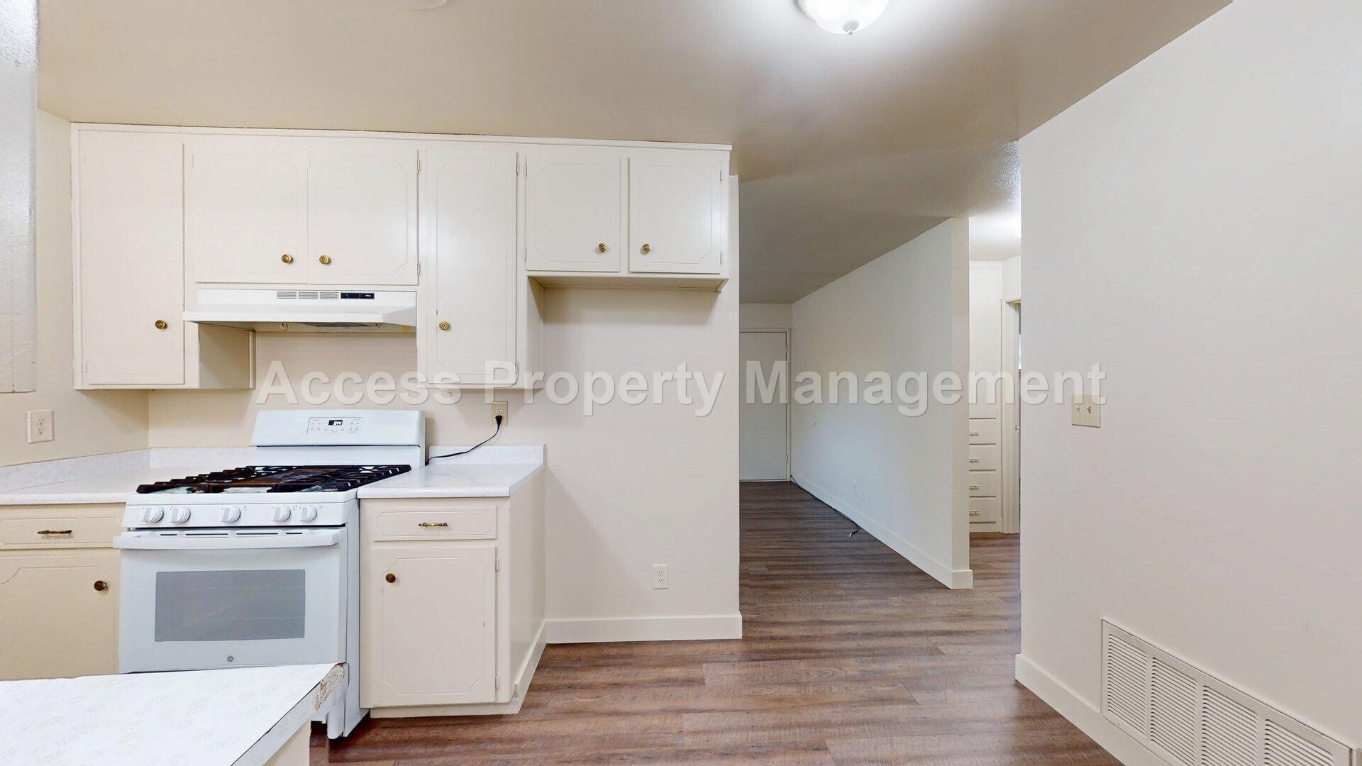 Building Photo - 201 E Fairmont Ave