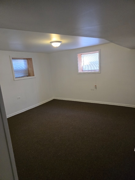 Building Photo - 9225 S Marshfield Ave