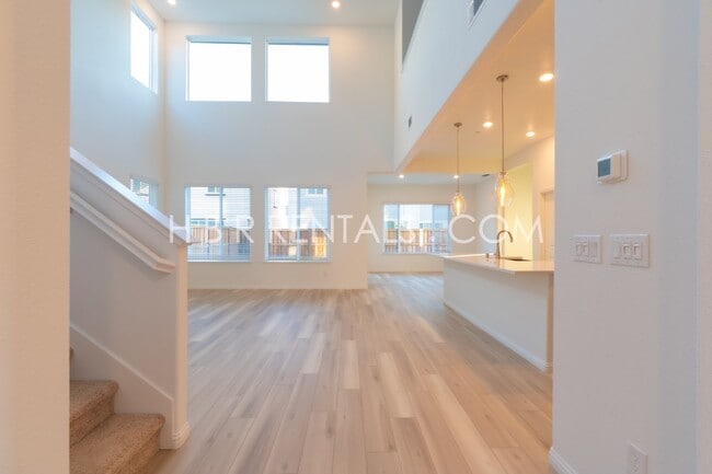 Building Photo - Modern River Islands Home with Solar – Spa...