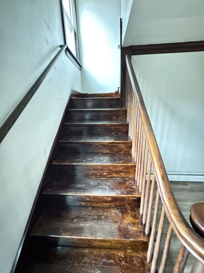 Building Photo - 2231 13th St SW