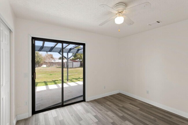Building Photo - 7349 Jenkins Ave