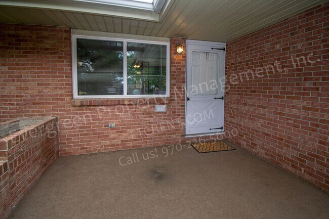 Building Photo - 1321-1323 E. 16th St.