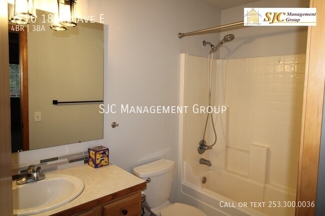 Building Photo - 7720 183rd Ave E