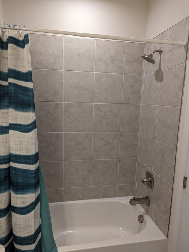 Building Photo - 1114 Gleason Way