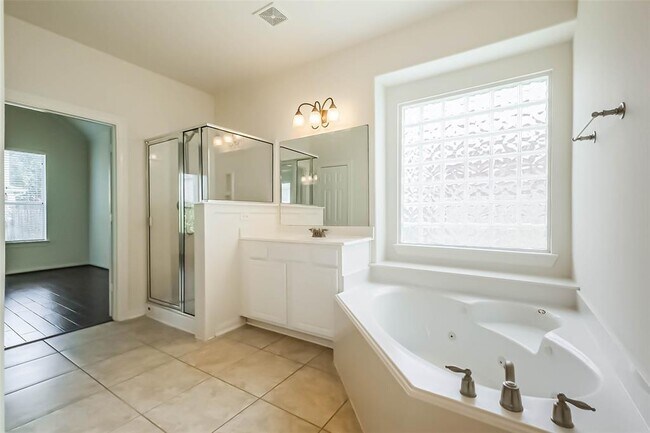 Building Photo - 8206 Lemonmint Meadow Dr