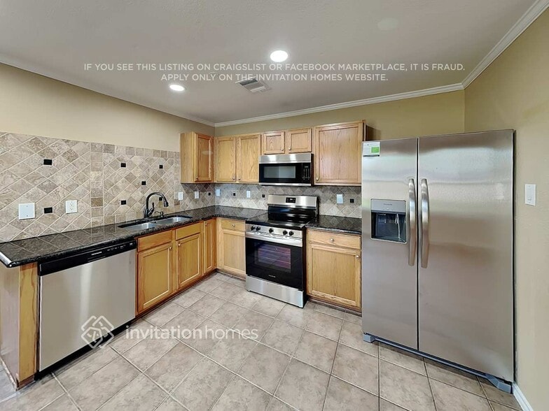 Building Photo - 2606 Mountain View Dr