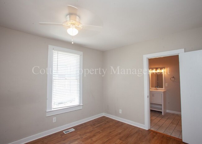 Building Photo - 3BR/2BA Great Location Downtown Wilmington Near Castle St - $1,750/month, pet friendly!*