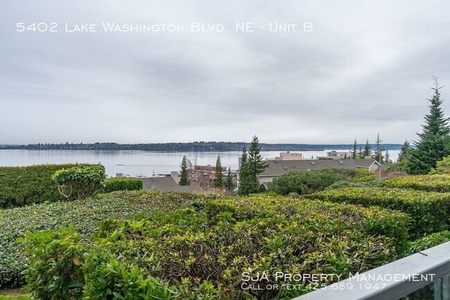 Building Photo - Downtown Kirkland Condo!