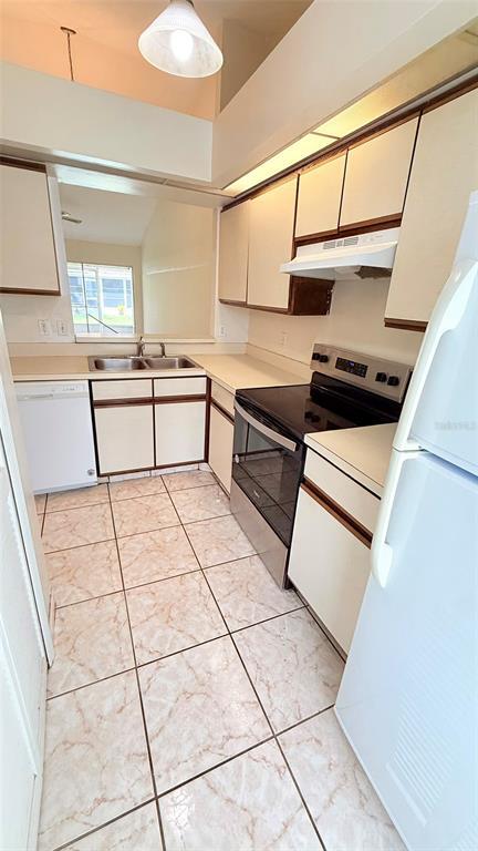 Building Photo - 3104 Landsend Ct