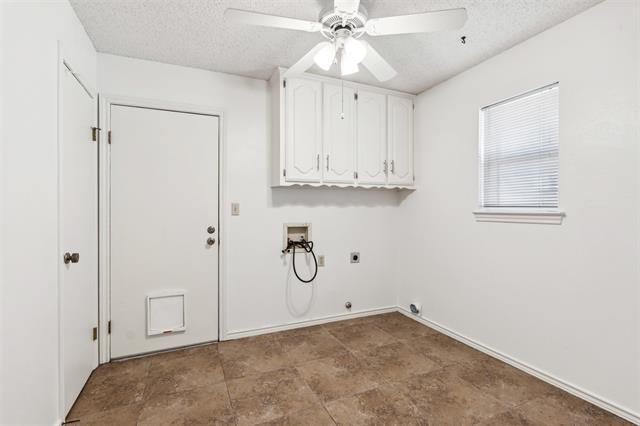 Building Photo - 1616 Tampico Dr