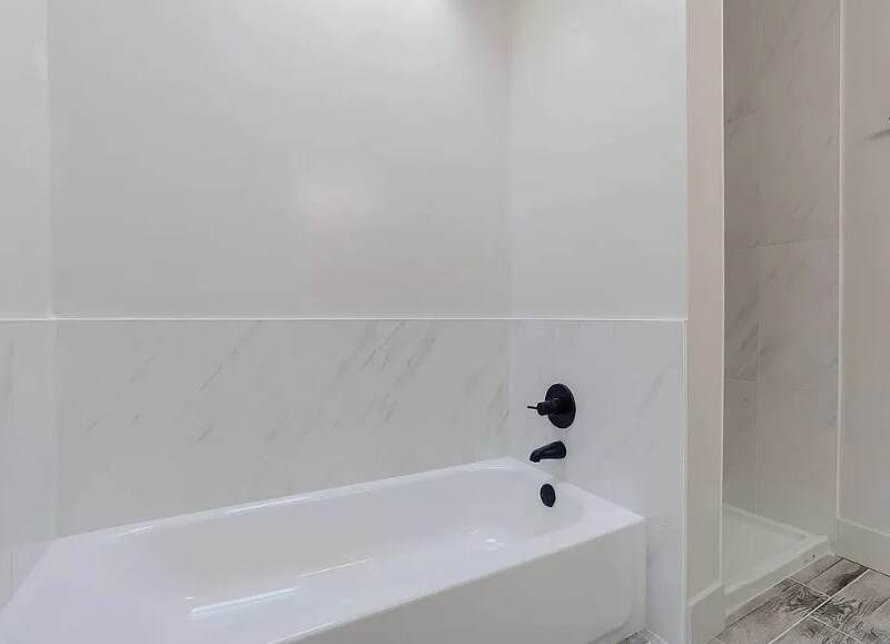 Building Photo - 1813 9th St