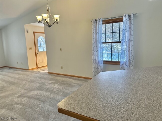 Building Photo - 1651 Discovery Rd