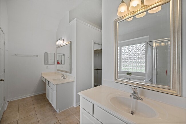 Building Photo - 20814 Ochre Willow Tr