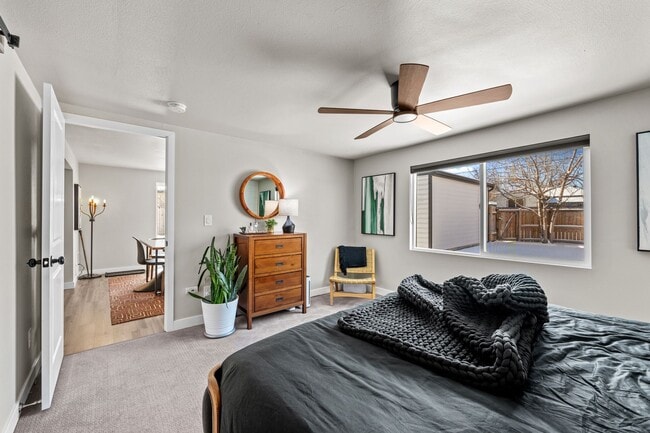 Building Photo - Gorgeous furnished 3 Bed bungalow in Berkeley!