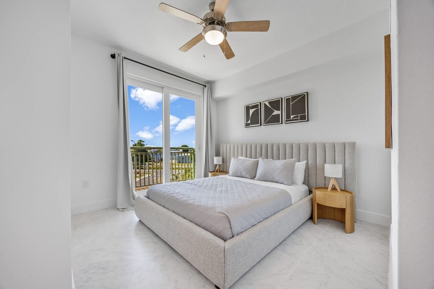 Building Photo - 605 Kemp St