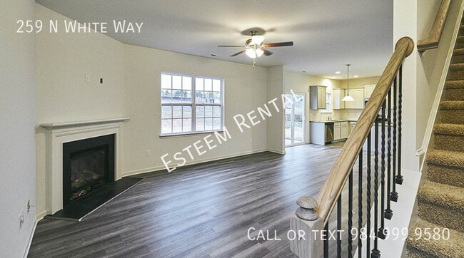 Building Photo - 259 White Way