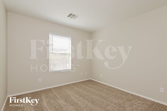 Building Photo - 4158 E Boulder Springs Way