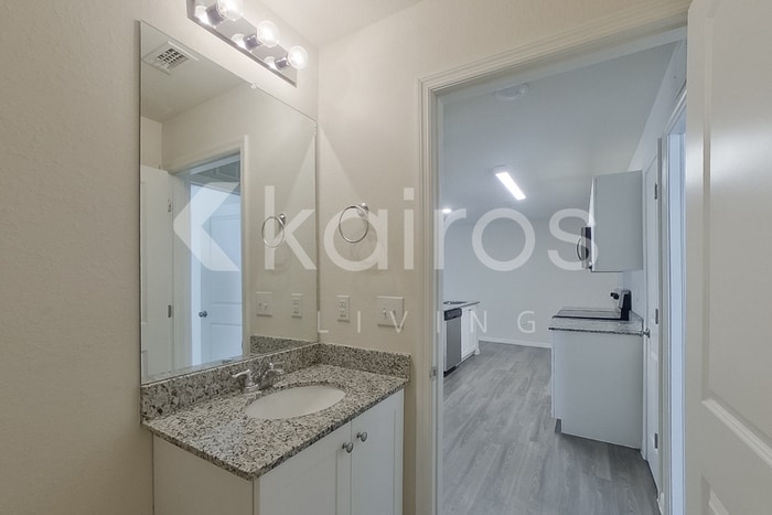 Building Photo - 9120 Aegean Cir