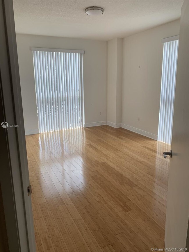 Building Photo - 7270 SW 88th St