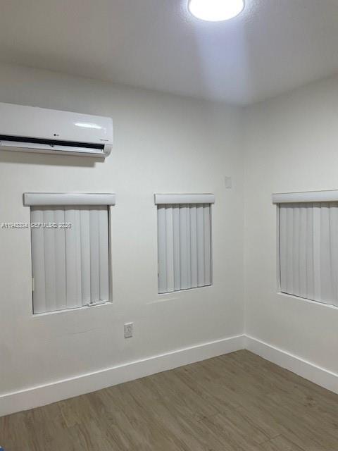 Building Photo - 219 SW 9th Ave